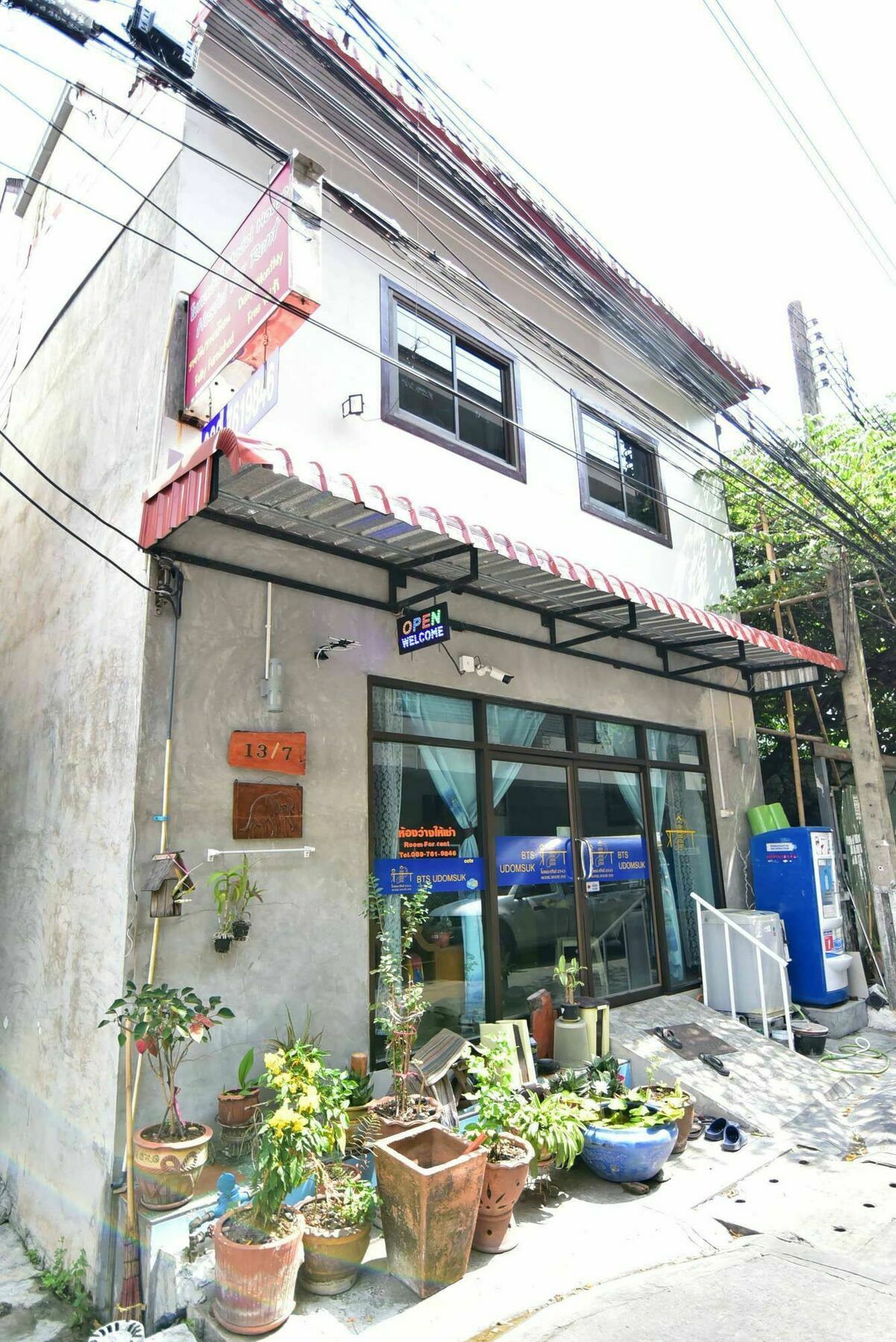Model House 2543 Hotel Bangkok Exterior foto
